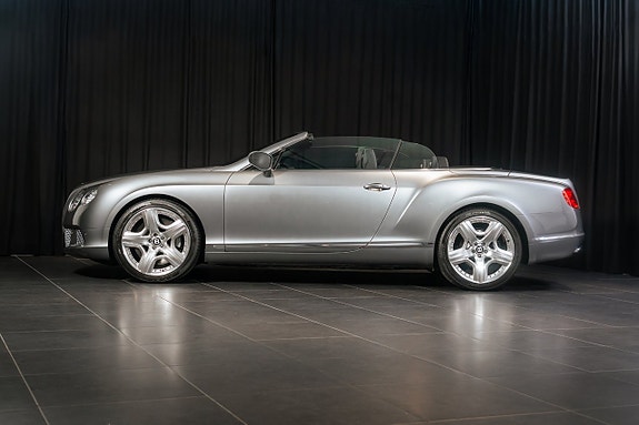 Bentley Continental GT 2 of 5
