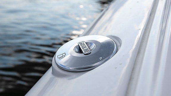 Fairline F//Line 33 - 2022 28 of 30