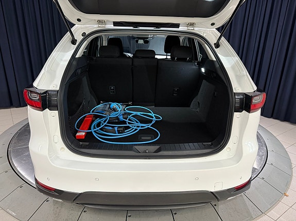 Mazda CX-60 9 of 15