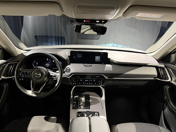 Mazda CX-60 11 of 15