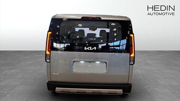 Kia PV5 7 of 12