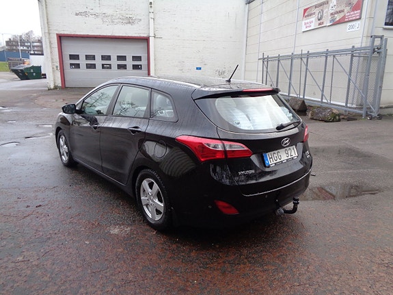 Hyundai i30 5 of 5