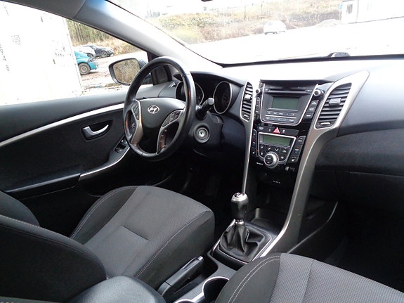 Hyundai i30 9 of 11