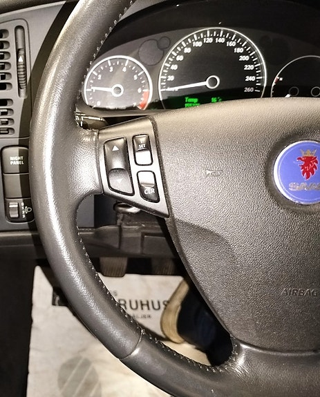 Saab 9-5 15 of 27