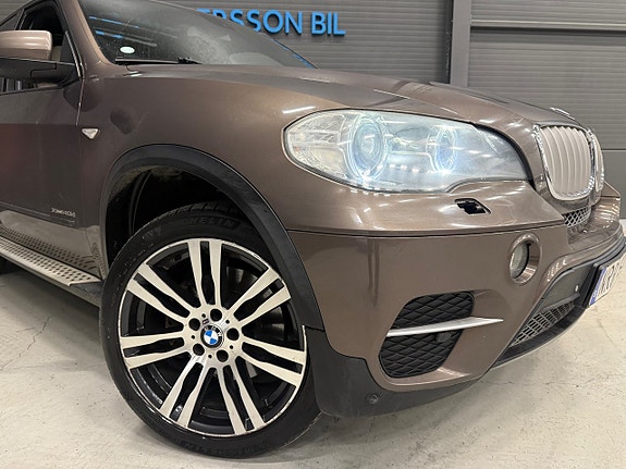 BMW X5 3 of 5