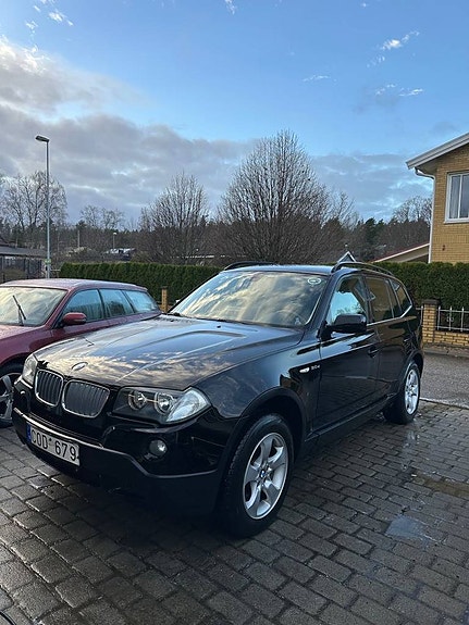 Bmw X3 A-Traktor | Automat, CarPlay, P-Sensorer, X-Drive
