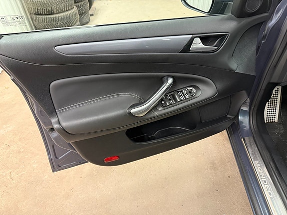 Ford Mondeo 11 of 19