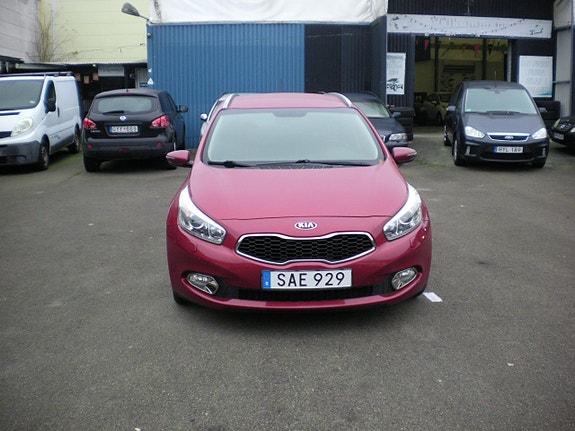 Kia Ceed 3 of 5