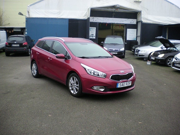 Kia Ceed 2 of 5