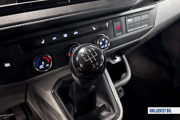 Volkswagen Transporter 19 of 20