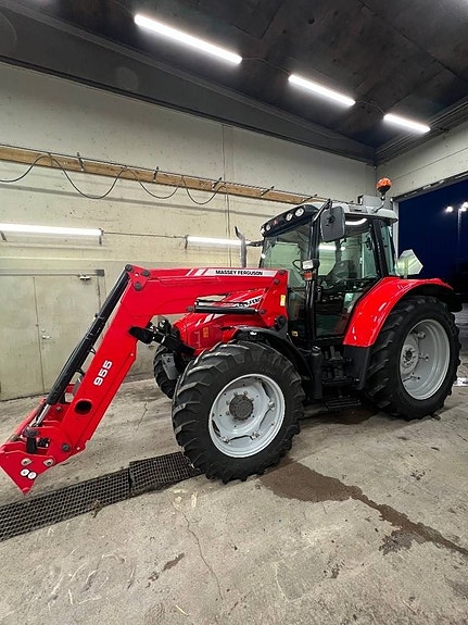 Massey Ferguson 5455
