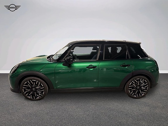 MINI Cooper S 2 of 5