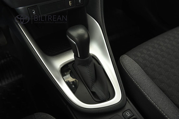 Toyota Yaris 14 of 15