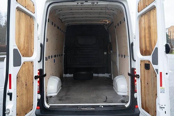 Volkswagen Crafter 35 10 of 17