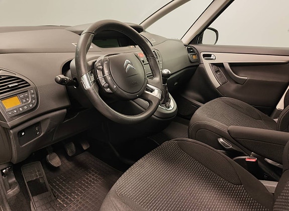 Citroen C4 Picasso 2 of 5