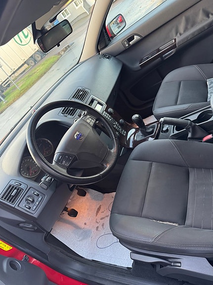 Volvo V50 7 of 20