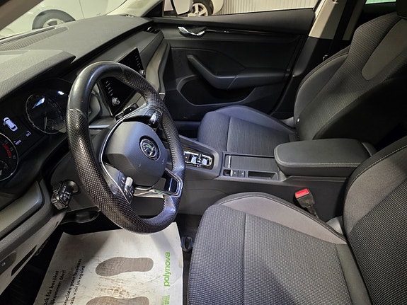 Skoda Octavia 6 of 11