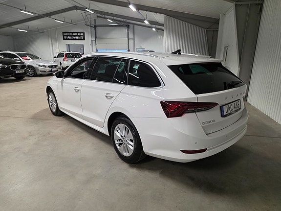 Skoda Octavia 5 of 5