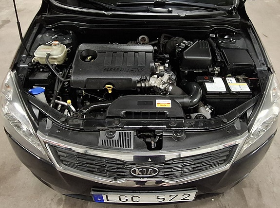 Kia Ceed 17 of 24