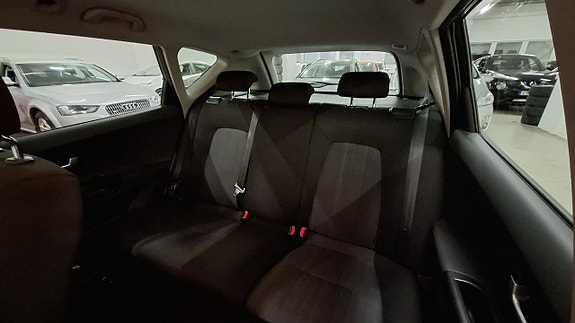 Kia Ceed 14 of 24