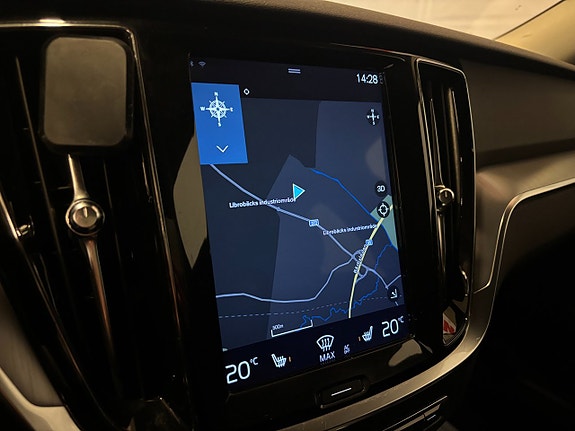 Volvo V60 19 of 25