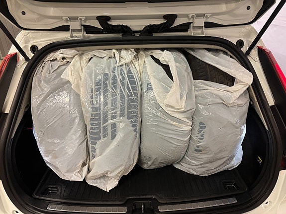 Volvo V60 23 of 25