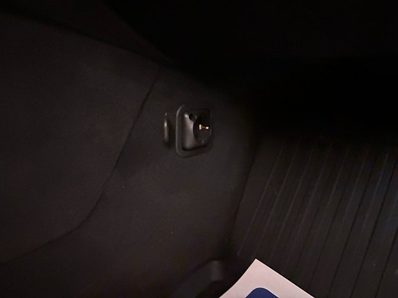 Volvo V60 22 of 25