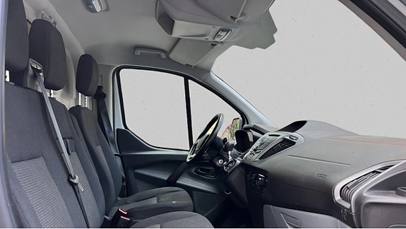 Ford Transit Custom 5 of 5
