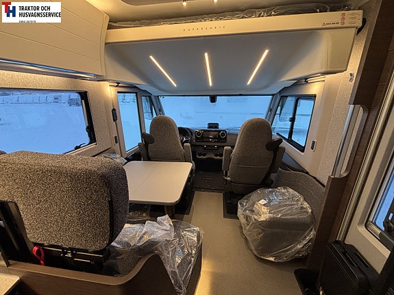 Adria SUPERSONIC 780 SL - Mercedes Benz 10 of 21