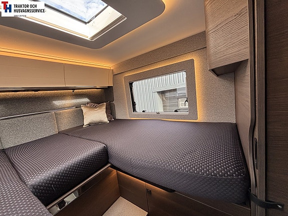 Adria SUPERSONIC 780 SL - Mercedes Benz 20 of 21