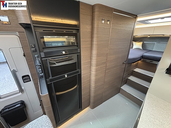 Adria SUPERSONIC 780 SL - Mercedes Benz 16 of 21