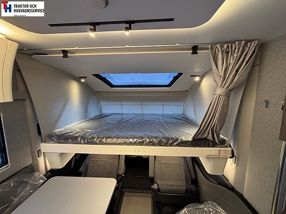 Adria SUPERSONIC 780 SL - Mercedes Benz 15 of 21