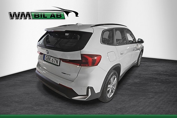 BMW X1 3 of 5