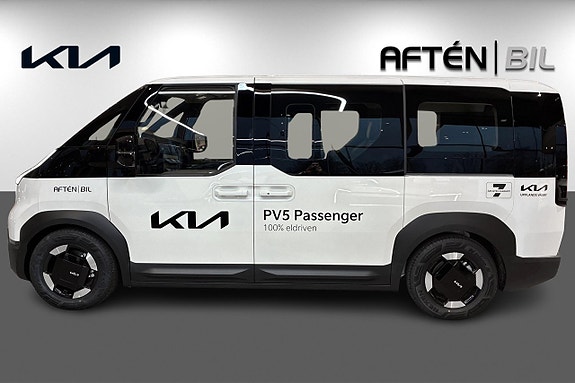 Kia PV5 5 of 24
