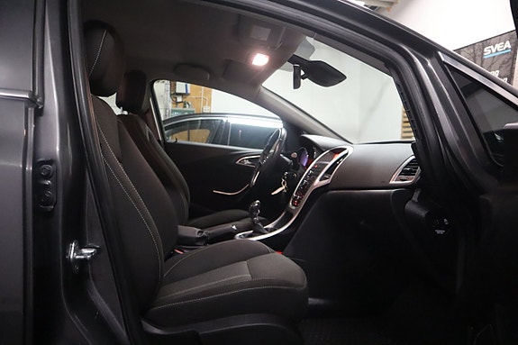 Opel Astra 12 of 15