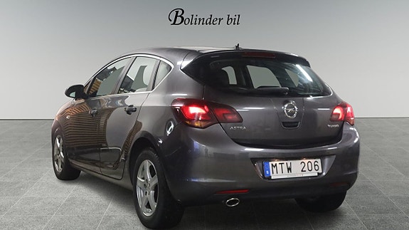 Opel Astra 5 of 5