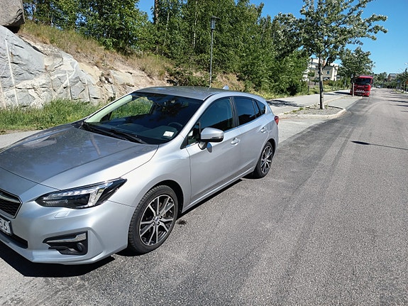 Subaru Impreza 2 of 5