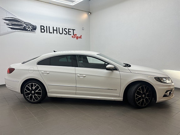 Volkswagen CC 2 of 5