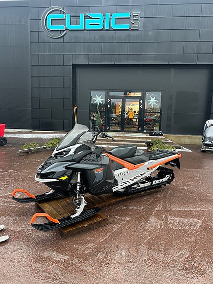 Lynx 49 Ranger PRO 850 E-Tec