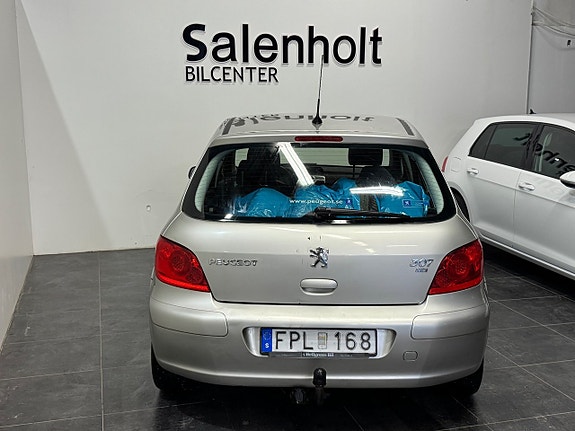 Peugeot 307 8 of 22