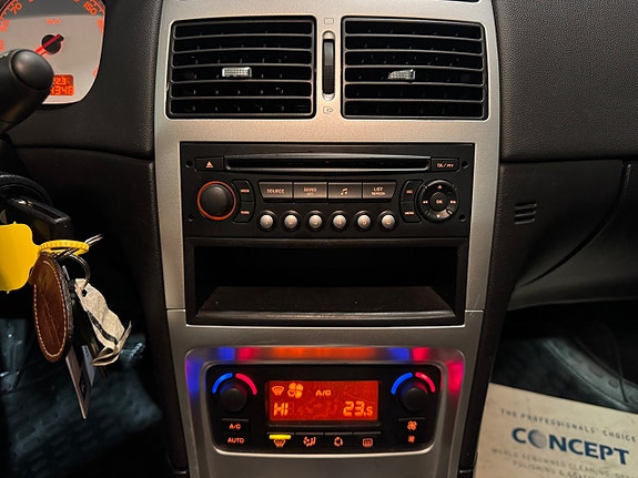 Peugeot 307 18 of 22