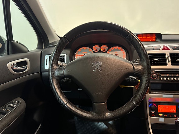 Peugeot 307 16 of 22