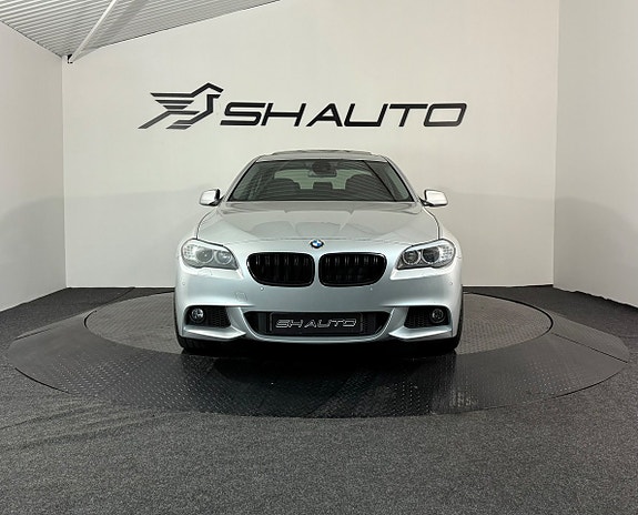 BMW 530d 3 of 5