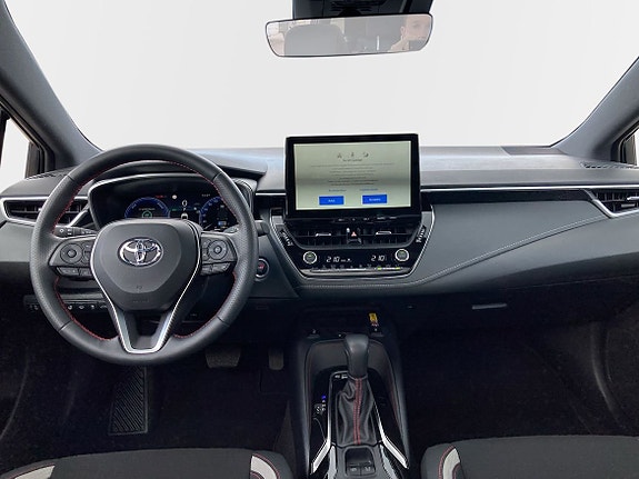Toyota Corolla 8 of 10