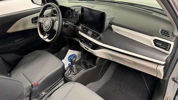 Suzuki Swift 9 of 21