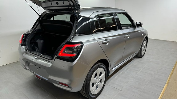 Suzuki Swift 4 of 21