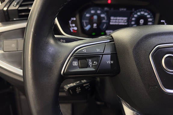 Audi Q3 11 of 21