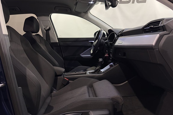 Audi Q3 19 of 21