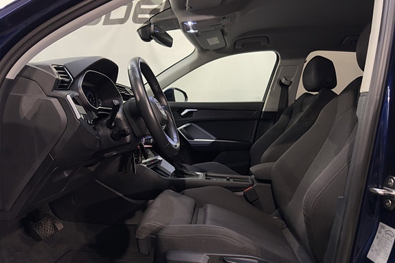 Audi Q3 8 of 21