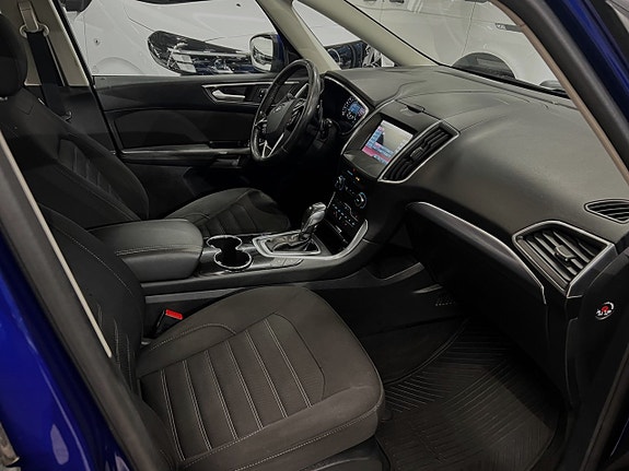 Ford Galaxy 5 of 5